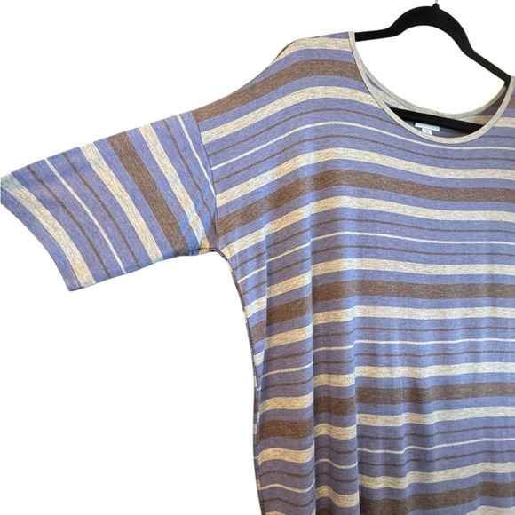 LuLaRoe Irma top, size Medium - Picture 2 of 9